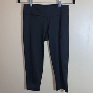 Adidas Black Capri Pants size Small